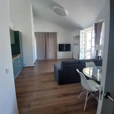 Aci Marina Milna Apartmani * Kovacic