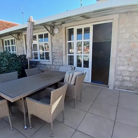 Lejlighed Aci Marina Milna Apartmani